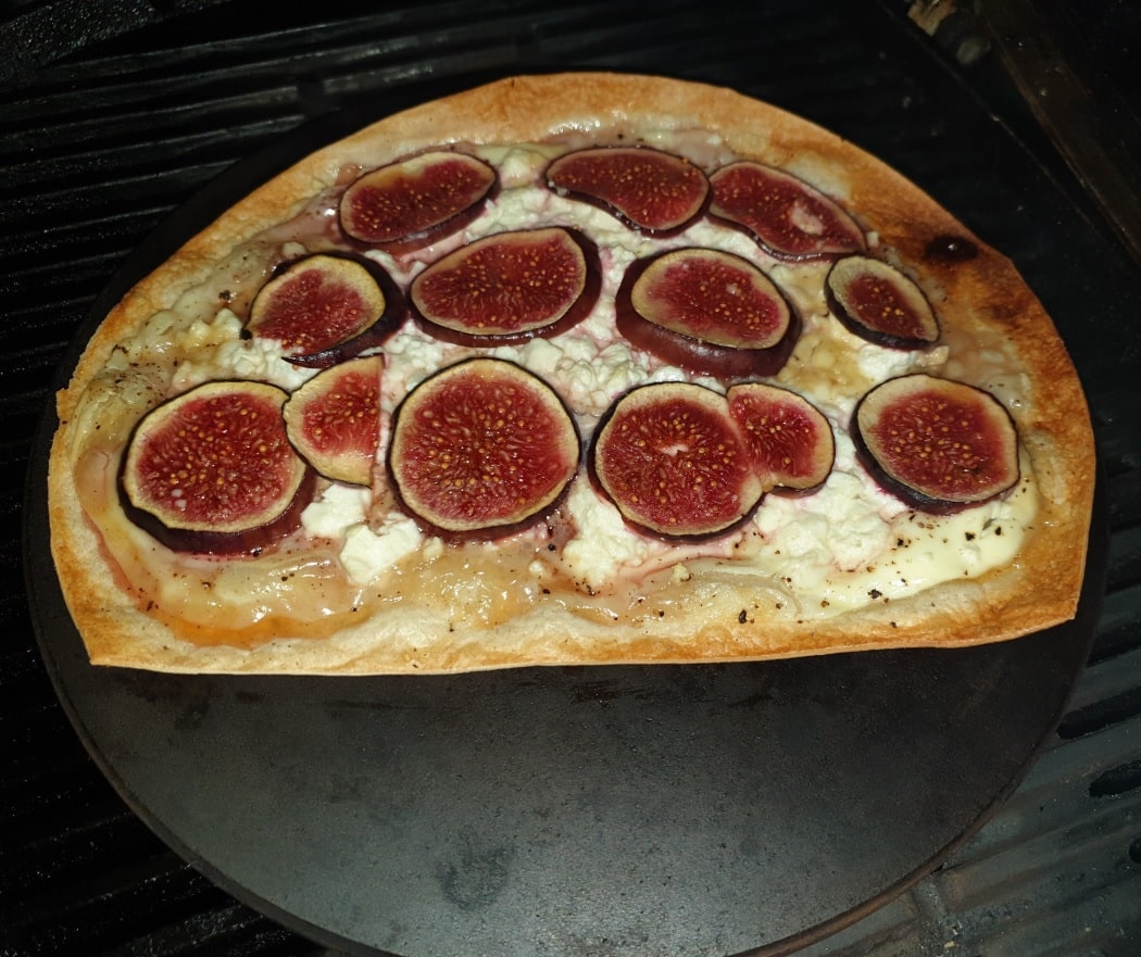 Flammkuchen mit Feigen